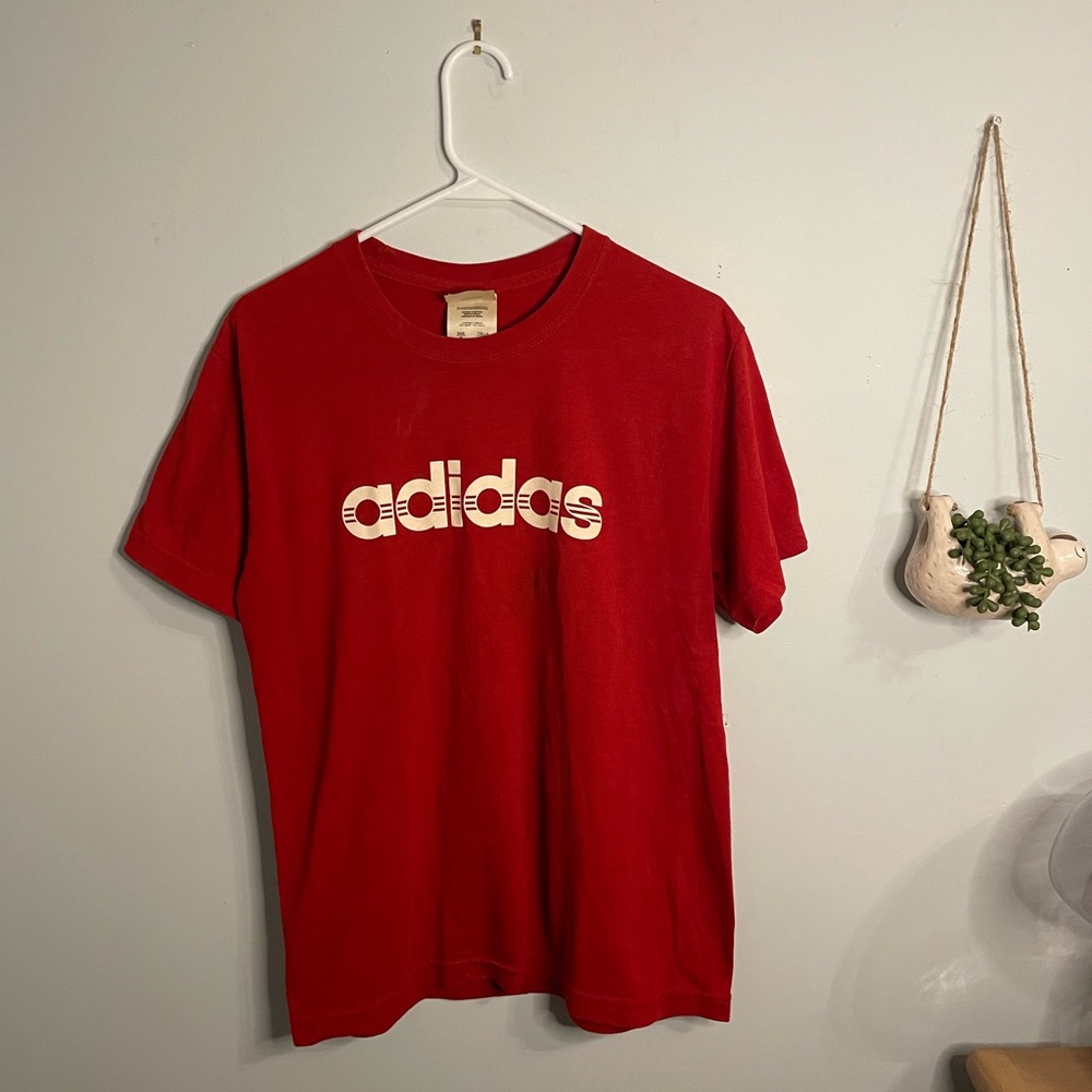 Vintage adidas red tshirt size M